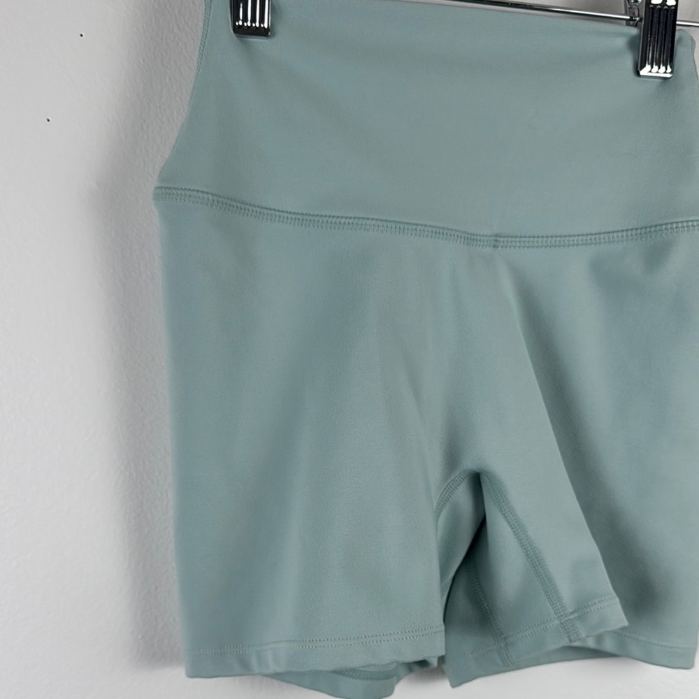 ✨3/$25✨ Saski Women's High-Waisted Mint Shorts - XS - Picture 3 of 6